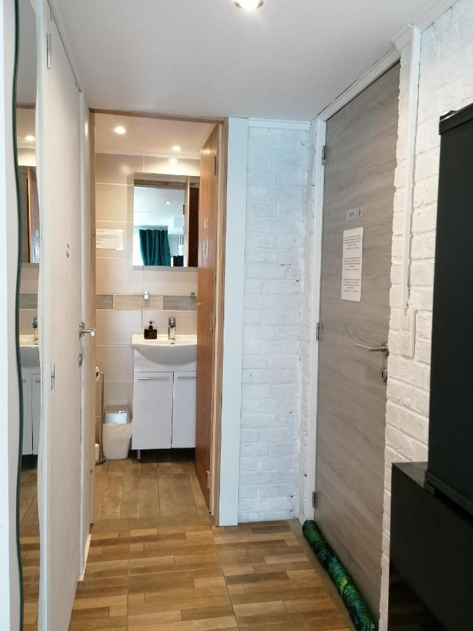 Maison D'hotes Iles Sont D'ailleurs * Charleroi